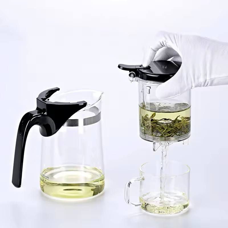 750 ml Teekanne aus Borosilikatglas mit integriertem Edelstahlfilter – stilvolle Teezubereitung