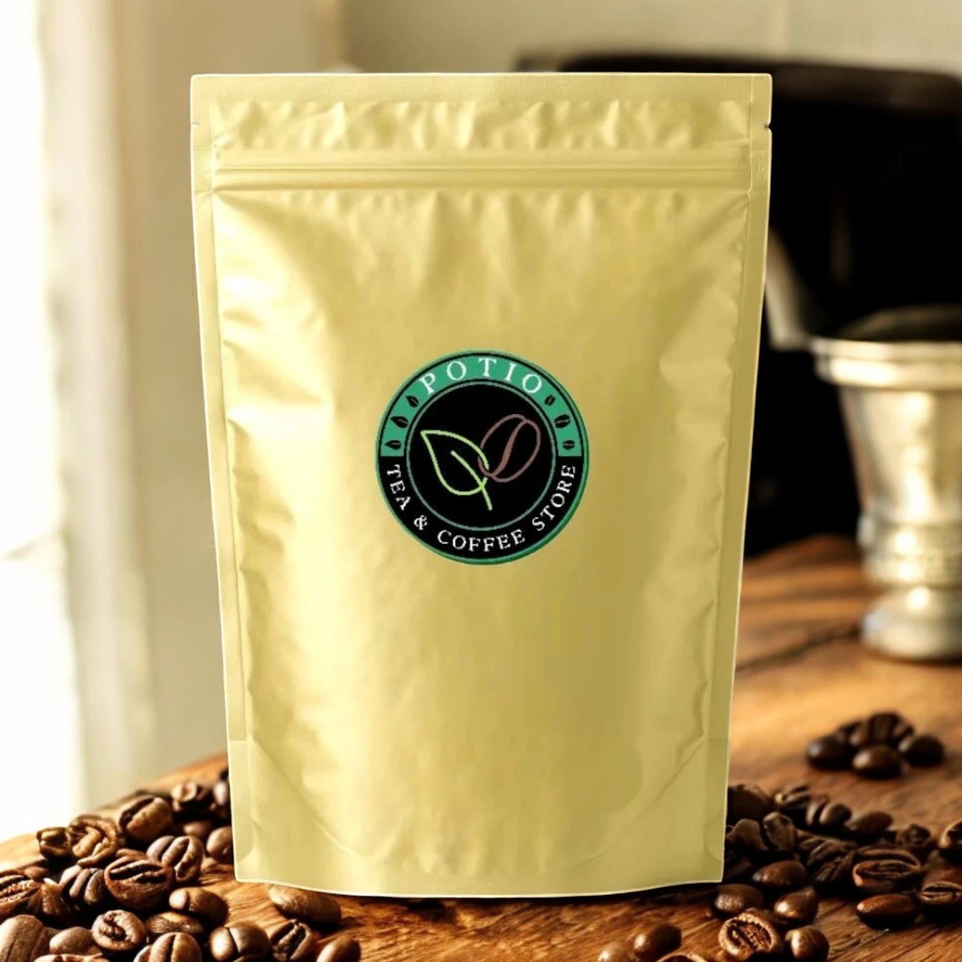 Ganze Bohnen mit zartherbem Aroma und außergewöhnlicher Fülle – Potio Kaffee