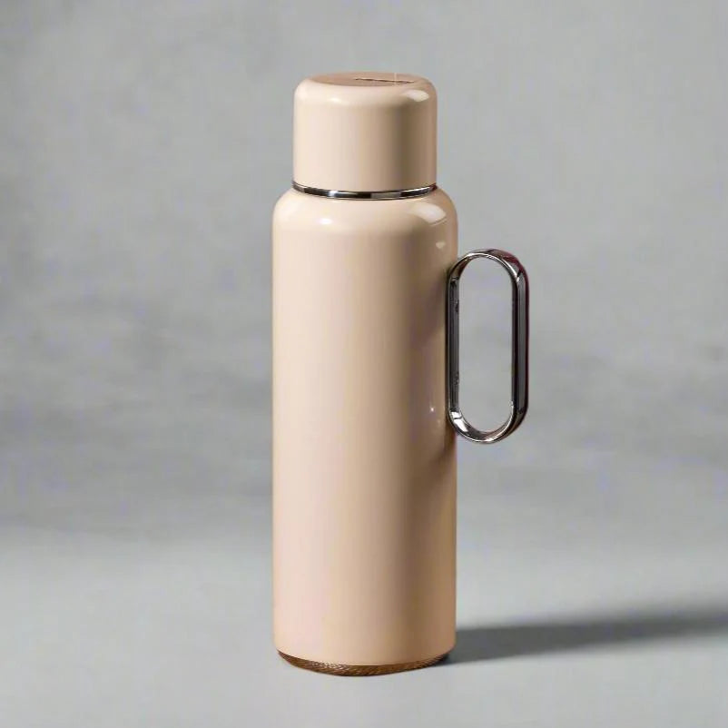Thermoskanne 800 ml in Beige mit Temperaturanzeige im Deckel
